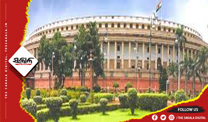 ନିମନ୍ତ୍ରଣ ପତ୍ରରେ ‘ପ୍ରେସିଡେଣ୍ଟ ଅଫ୍ ଇଣ୍ଡିଆ’ ବଦଳରେ ‘ପ୍ରେସିଡେଣ୍ଟ ଅଫ୍ ଭାରତ’କୁ ନେଇ ଜୋର ଧରିଲା ଚର୍ଚ୍ଚା