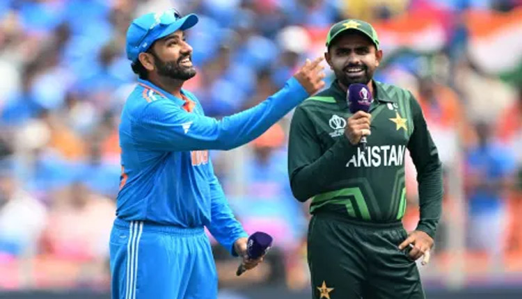 ପାକିସ୍ତାନ ବିପକ୍ଷରେ ଟସ୍‌ ଜିତି ଭାରତର ବୋଲିଂ ନିଷ୍ପତ୍ତି, ମ୍ୟାଚକୁ ଫେରିଲେ ଶୁବମନ୍‌ ଗିଲ୍‌