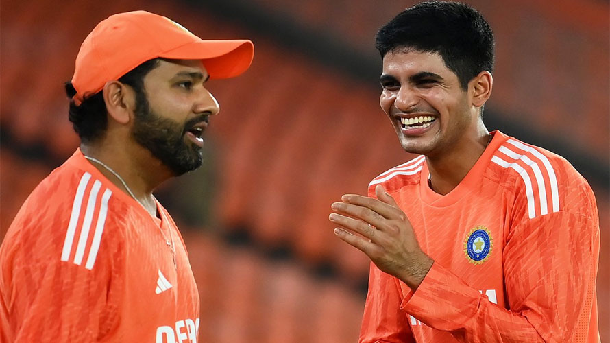 ଭାରତ-ପାକିସ୍ତାନ ମ୍ୟାଚ୍‌ ପୂର୍ବରୁ ଗିଲ୍‌ଙ୍କୁ ନେଇ ରୋହିତ ଶର୍ମା ଦେଲେ ଗୁରୁତ୍ୱପୂର୍ଣ୍ଣ ସୂଚନା, ଖେଳିବା ପାଇଁ ୯୯% ଫିଟ୍‌ ଶୁବମନ