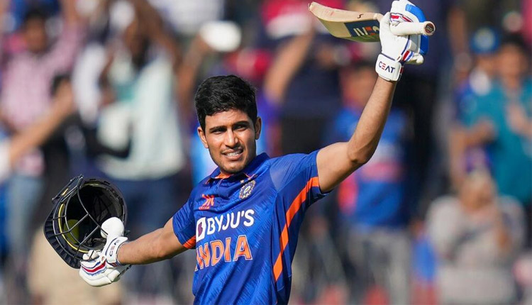 ବିଶ୍ୱକପ୍‌ ଅଭିଯାନ ପୂର୍ବରୁ ଭାରତକୁ ଝଟକା, ବ୍ୟାଟ୍ସମ୍ୟାନ୍ ଶୁଭମାନ ଗିଲଙ୍କୁ ଡେଙ୍ଗୁ; ଅଷ୍ଟ୍ରେଲିଆ ବିପକ୍ଷ ମ୍ୟାଚ୍ ଖେଳିବା ନେଇ ଆଶଙ୍କା