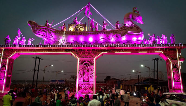 ଆଜିଠୁ ଐତିହାସିକ କଟକ ବାଲିଯାତ୍ରା