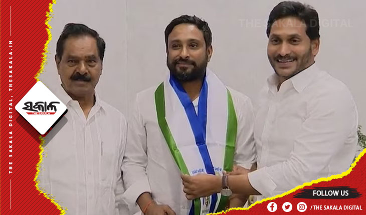 ୱାଇଏସ୍‌ଆର୍‌ କଂଗ୍ରେସ ଦଳରେ ଯୋଗ ଦେଲେ ପୂର୍ବତନ ଭାରତୀୟ କ୍ରିକେଟର ଅମ୍ବାତି ରାୟୁଡୁ