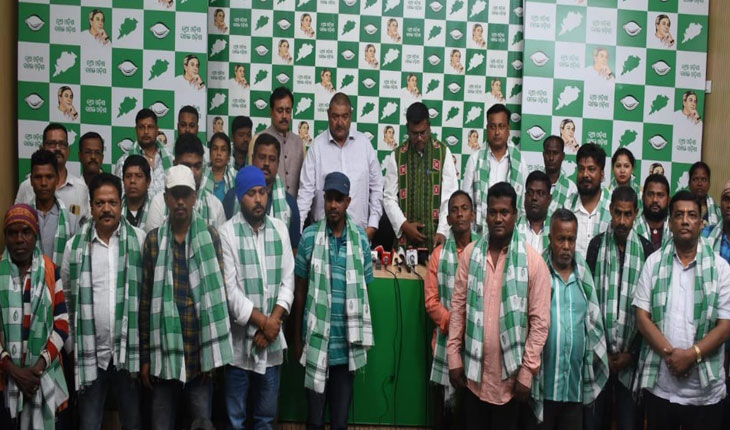 ବିଜେଡିରେ ସାମିଲ ହେଲେ ବିଜେପି ଓ କଂଗ୍ରେସର ଶତାଧିକ କର୍ମୀ