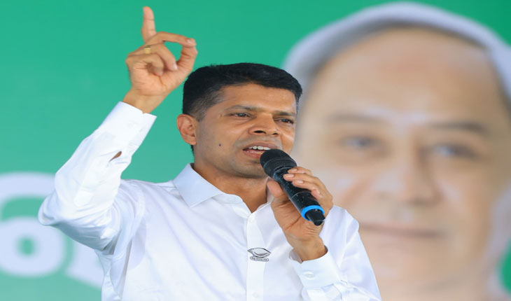 ବିଜେପିକୁ କାର୍ତ୍ତିକ ପାଣ୍ଡିଆନଙ୍କ ଖୋଲା ଚ୍ୟାଲେଞ୍ଜ: ସାହସ ଥିଲେ ଓଡ଼ିଶାରେ ମୁଖ୍ୟମନ୍ତ୍ରୀ ପ୍ରାର୍ଥୀ ଘୋଷଣା କରୁ ବିଜେପି