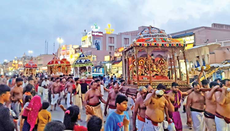 ସରିଲା ମହାପ୍ରଭୁଙ୍କ ୨୧ ଦିନବ୍ୟାପୀ ଚାଲିଥିବା ବାହାର ଚାପ, ଆଜିଠୁ ଆରମ୍ଭ ହେବ ଭିତର ଚନ୍ଦନ ଯାତ୍ରା