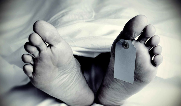 ଘର ସାମ୍ନାରୁ ପୂର୍ବତନ ସରପଞ୍ଚଙ୍କ ମୃତଦେହ ଉଦ୍ଧାର, ହତ୍ୟା ଅଭିଯୋଗ