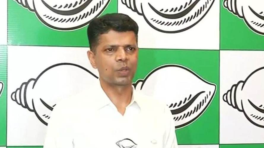 ‘ନେବାବେଳେ ଚର୍ତୁଭୁଜ ଦେବା ବେଳେ ଖାଲି ହାତ’ ଓଡ଼ିଶାକୁ କେନ୍ଦ୍ରର ଅନୁଦାନ ପ୍ରସଙ୍ଗରେ ବର୍ଷିଲେ ପାଣ୍ଡିଆନ