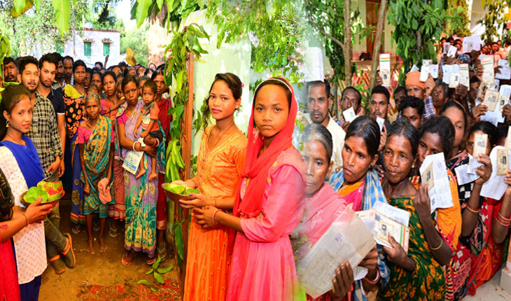 ଅନୁନ୍ନତ ଜନଜାତି ସମୁଦାୟ (ପିଭିଟିଜି)ମାନଙ୍କ ପାଇଁ ସ୍ୱତନ୍ତ୍ର ବୁଥ୍, ପାରମ୍ପରିକ ମଣ୍ଡଘର ମଧ୍ୟରେ ଚାଲିଛି ମତଦାନ …