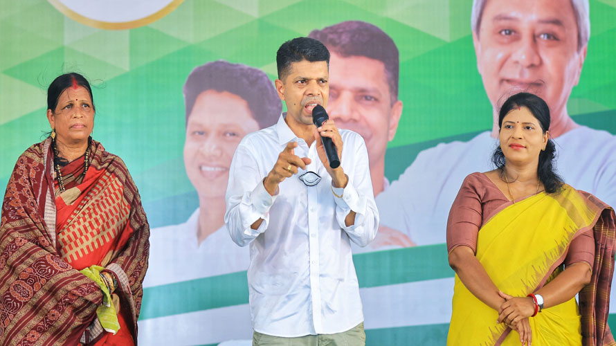 ଭୋଟ୍ ଆସିଲେ ବଡ଼ ବଡ଼ କଥା କୁହନ୍ତି ବିଜେପି ନେତା, ପରେ ଦେଖା ମିଳେନି : କାର୍ତ୍ତିକ ପାଣ୍ଡିଆନ