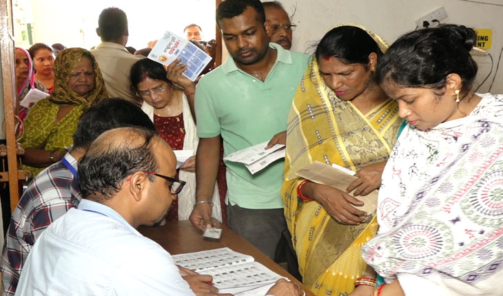 ରାଜ୍ୟରେ ତୃତୀୟ ପର୍ଯ୍ୟାୟ ମତଦାନ ଜାରି: ସକାଳ ୯ଟା ସୁଦ୍ଧା ଭୋଟ ହାର ୭.୪୩ ପ୍ରତିଶତ