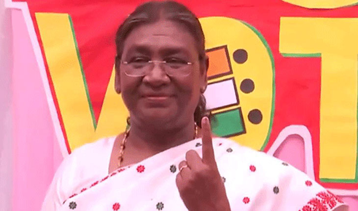 ଭୋଟ ଦେଲେ ରାଷ୍ଟ୍ରପତି ଦ୍ରୌପଦୀ ମୁର୍ମୁ