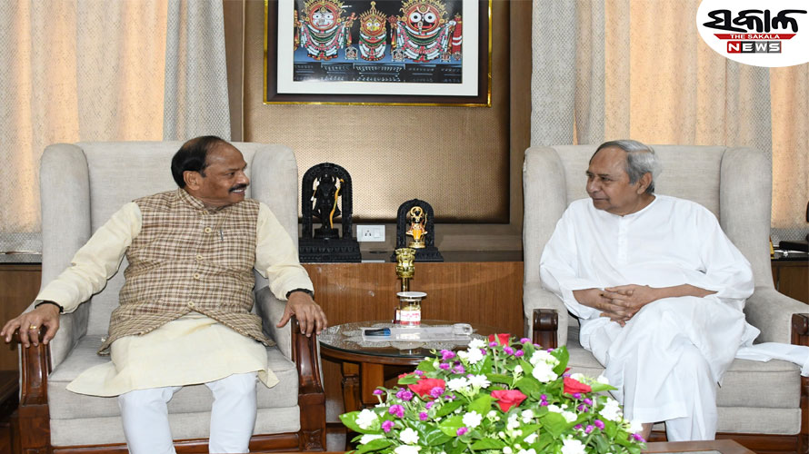 ଏକ ସ୍ୱର୍ଣ୍ଣିମ ଯୁଗର ଅବସାନ : ମୁଖ୍ୟମନ୍ତ୍ରୀ ପଦରୁ ଇସ୍ତଫା ଦେଲେ ନବୀନ ପଟ୍ଟନାୟକ