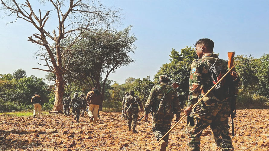 ସୁରକ୍ଷାକର୍ମୀଙ୍କ ଏନକାଉଣ୍ଟରରେ ନକ୍ସଲ ନିହତ, ବିପୁଳ ପରିମାଣର ମାଓ ସାମଗ୍ରୀ ଜବତ