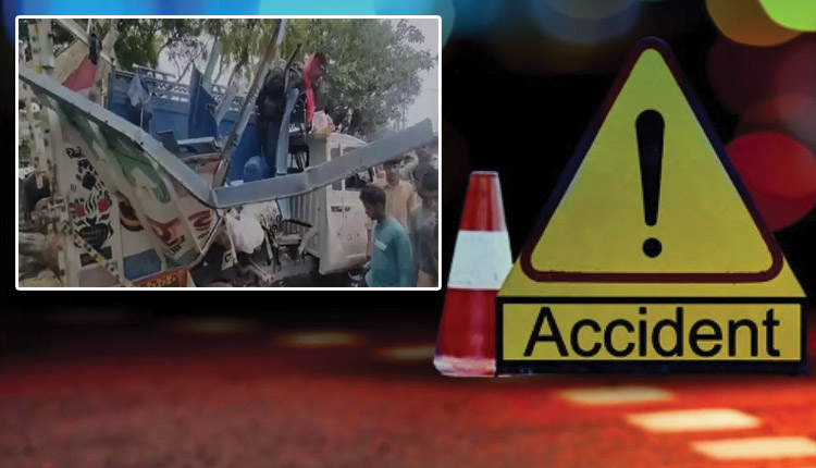 ଉତ୍ତରପ୍ରଦେଶର ବୁଲନ୍ଦଶହରରେ ଭୟଙ୍କର ସଡକ ଦୁର୍ଘଟଣା: ବସ୍‌ ଓ ପିକ୍‌ଅପ୍ ଭ୍ୟାନ୍‌ ମଧ୍ୟରେ ମୁହାଁମୁହିଁ ଧକ୍କା, ୧୦ ମୃତ