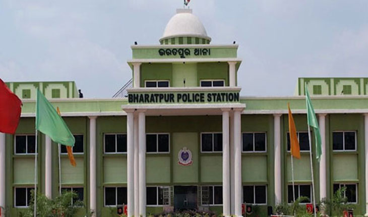 ଭରତପୁର ଥାନା ପୁଲିସର ବର୍ବରତା: ନିଲମ୍ବିତ IIC ଓ ଅନ୍ୟ ୪ ପୁଲିସ କର୍ମଚାରୀଙ୍କ ନାଁରେ ମାମଲା ରୁଜୁ