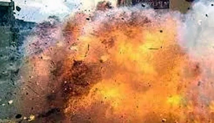 ଘର ଭିତରେ ବାଣ ଭିଡ଼ିବା ବେଳେ ବିସ୍ଫୋରଣ, ସ୍ଥାନୀୟ ଲୋକେ ଭୟଭୀତ