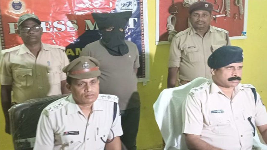 ବନ୍ଧୁ ସାଜିଲା ହତ୍ୟାକାରୀ,ହତ୍ୟାକାଣ୍ଡ ପରେ ସଡ଼କ ଦୁର୍ଘଟଣାର ରୂପ ଦେବାକୁ କରିଥିଲା ପ୍ରୟାସ