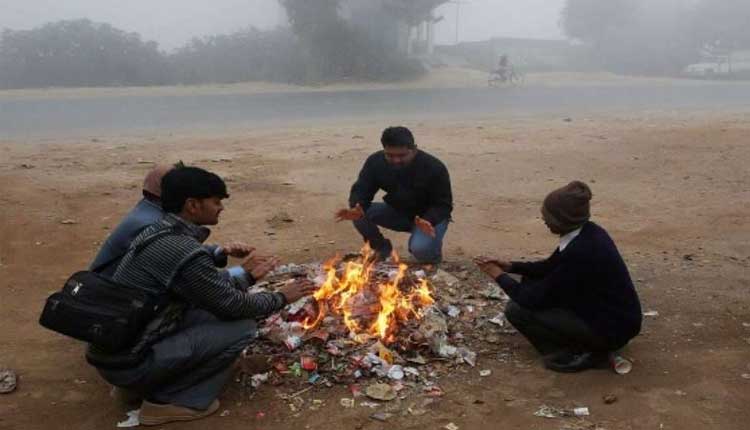 ଦକ୍ଷିଣ ଆଭ୍ୟନ୍ତରୀଣ ଓଡ଼ିଶାରେ ହାଡ଼ଭଙ୍ଗା ଶୀତ ଜାରି, ୧୦ ଡିଗ୍ରୀ ତାପମାତ୍ରାରେ ଥରୁଛି ଫୁଲବାଣୀ