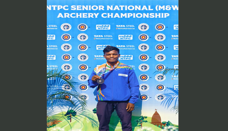 ତୀରନ୍ଦାଜୀରେ ପଦକ ଜିତିଲେ ବେଦାନ୍ତ କ୍ରୀଡା ପ୍ରୋତ୍ସାହନର ପ୍ରତିଭାବାନ ଯୁବ କ୍ରୀଡାବିତ୍‍ ସଞ୍ଜୟ ମାଝୀ