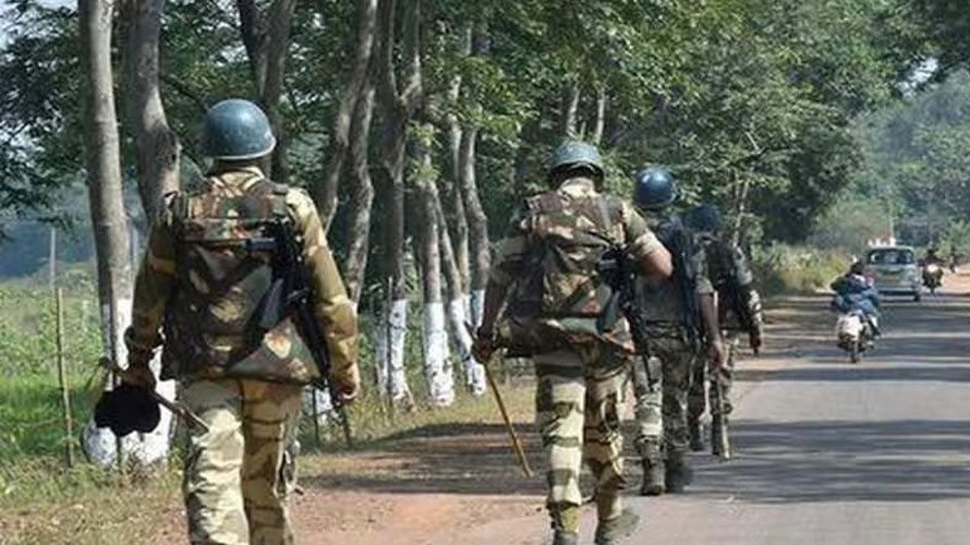 ସୁରକ୍ଷାକର୍ମୀଙ୍କ ଏନ୍‌କାଉଣ୍ଟରରେ ୩ ମାଓବାଦୀ ନିହତ