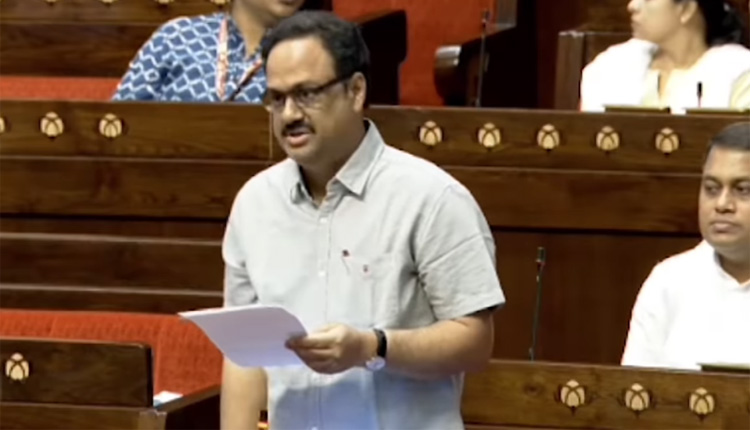 ରାଜ୍ୟରେ ଶିଳ୍ପ ପ୍ରକଳ୍ପ ବିଳମ୍ବ ଓ ନୂଆ ଆୟୁଷ ହସ୍ପିଟାଲ ପ୍ରତିଷ୍ଠା ନେଇ ରାଜ୍ଯସଭାରେ ସାଂସଦ ମାନସ ମଙ୍ଗରାଜଙ୍କ ପ୍ରଶ୍ନ