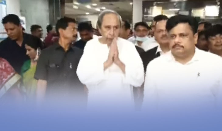 ପୂର୍ବତନ ମନ୍ତ୍ରୀ ସୁଶାନ୍ତ ସିଂହକୁ ଭେଟିଲେ ନବୀନ, ଡାକ୍ତରଙ୍କୁ ସ୍ବାସ୍ଥ୍ୟାବସ୍ଥା ପଚାରି ବୁଝିଲେ…