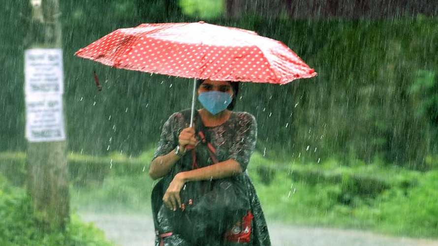 ୨୦ ପରେ ବଢ଼ିବ ତାତି, ଆଜି ବିଭିନ୍ନ ସ୍ଥାନରେ ବିଜୁଳି ଘଡ଼ଘଡ଼ି ସହ ବର୍ଷା ଆଶଙ୍କା..