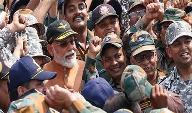 ଯବାନଙ୍କୁ ଭେଟିଲେ ପ୍ରଧାନମନ୍ତ୍ରୀ ମୋଦୀ