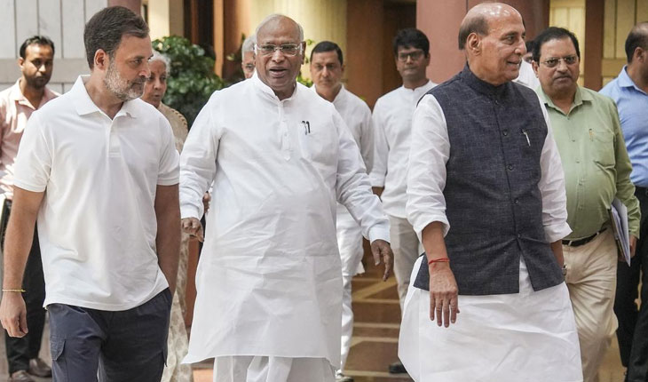 ଅପରେସନ୍ ସିନ୍ଦୂର: ସରିଲା ସର୍ବଦଳୀୟ ବୈଠକ; ଖଡ୍‌ଗେ କହିଲେ -ଏହି ସଙ୍କଟର ସମୟରେ ଆମେ ସରକାରଙ୍କ ସହିତ ଅଛୁ….