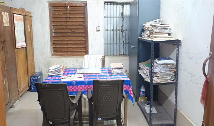 ରାଜସ୍ବ ଅମଲା ସଂଘ ପକ୍ଷରୁ କାର୍ଯ୍ଯବନ୍ଦ ଆନ୍ଦୋଳନ