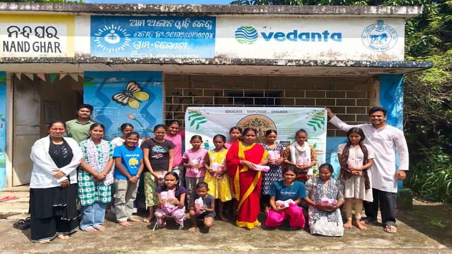 ଟିମ୍ ଭୂମିତ୍ରର ପ୍ରୋଜେକ୍ଟ ଲାଲି : ଝାରସୁଗୁଡ଼ାରେ ମାସିକ ସ୍ୱାସ୍ଥ୍ୟ ଓ ପରିବେଶ ସଚେତନତା କାର୍ଯ୍ୟକ୍ରମ