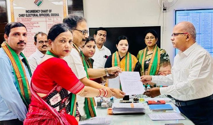 ମୁଖ୍ୟ ନିର୍ବାଚନ କମିସନରଙ୍କ ଆଗରେ ଜିଲ୍ଲାପାଳ ଓ ଏସ୍ପିଙ୍କ ବିରୋଧରେ ଫେରାଦ ହେଲା ବିଜେଡି