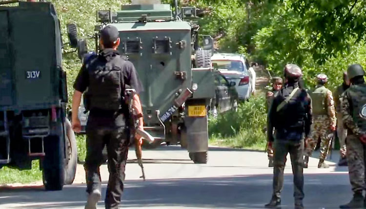 ଜମ୍ମୁ କାଶ୍ମୀର ସାମ୍ବା ସେନା କ୍ୟାମ୍ପରେ ଗୁଳିମାଡ଼: ଜେସିଓ ସୁବେଦାର ସୁରଜିତ ସିଂହ ସହିଦ