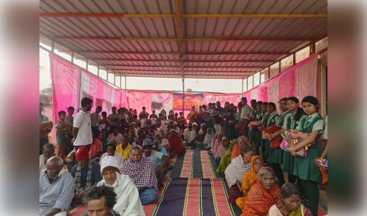 ମଞ୍ଜରୀ ଦେବୀ ପବ୍ଲିକ୍ ସ୍କୁଲ୍ ପକ୍ଷରୁ ବୃଦ୍ଧାଶ୍ରମରେ ଶୀତବସ୍ତ୍ର ଓ ଖାଦ୍ୟ ବଣ୍ଟନ କାର୍ଯ୍ୟକ୍ରମ