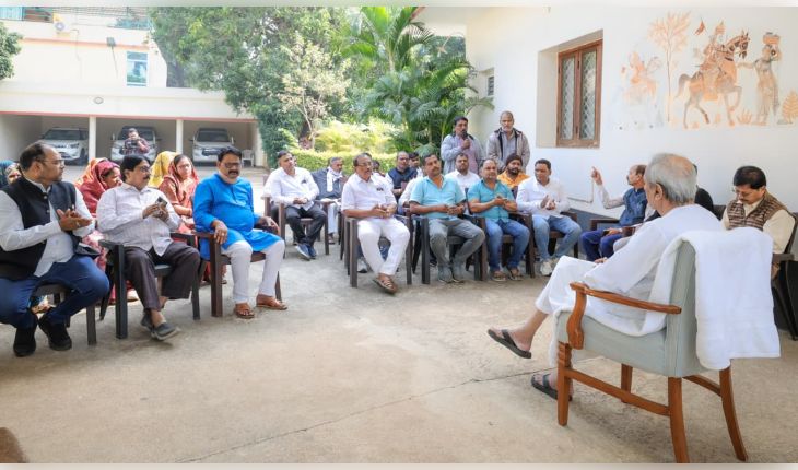 ନବୀନ ପଟ୍ଟନାୟକଙ୍କୁ ଭେଟିଲେ ହିଞ୍ଜିଳି ମ୍ୟୁନିସିପାଲିଟିର ବିଜେଡି ନେତା ଓ କର୍ମୀ