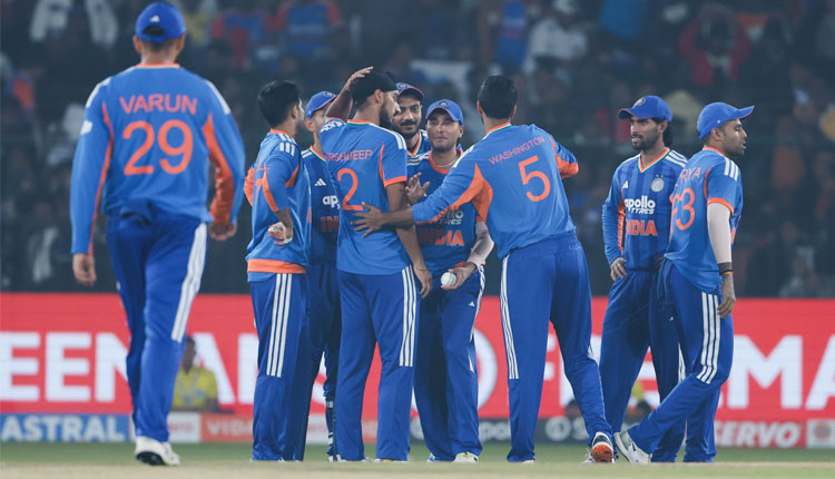 ବାରବାଟୀ ଟି-୨୦: ଦକ୍ଷିଣ ଆଫ୍ରିକା ଵିପକ୍ଷରେ ବଡ ବିଜୟ ପରେ ଟିମ୍ ଇଣ୍ଡିଆକୁ ଶୁଭେଚ୍ଛା ଜଣାଇଲେ ନବୀନ