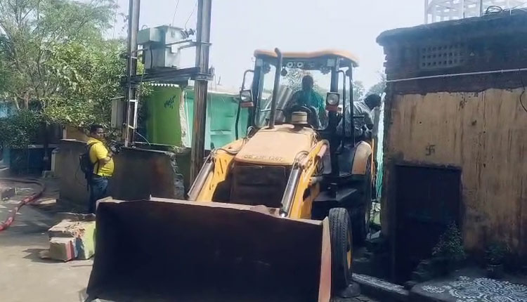 ପୁରୀରେ ଅପରେସନ ଚକ୍ର: ନିଶା ମାଫିଆଙ୍କ ଘର ଉପରେ ଚାଲିଲା ବୁଲଡୋଜର