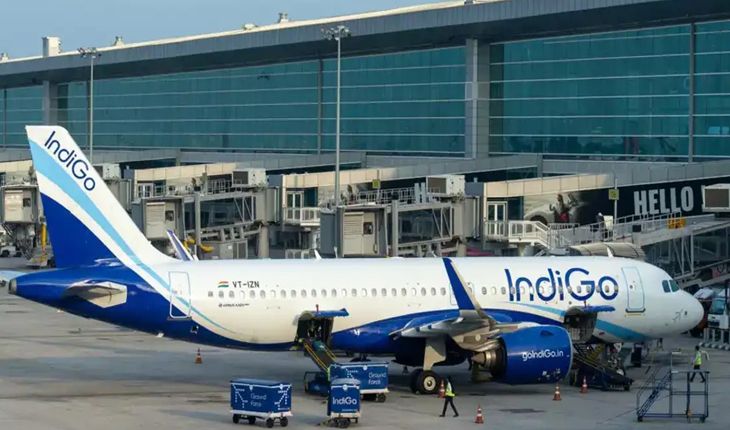 ବିମାନ ସଂଖ୍ୟା ୫ ପ୍ରତିଶତ କମାଇବାକୁ ଇଣ୍ଡିଗୋକୁ DGCA ର ନିର୍ଦ୍ଦେଶ
