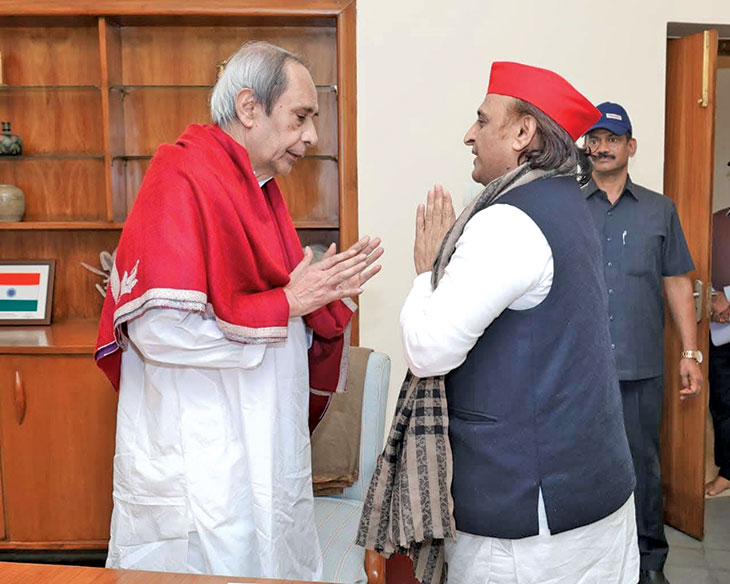 ନବୀନଙ୍କୁ ଭେଟିଲେ ଅଖିଳେଶ