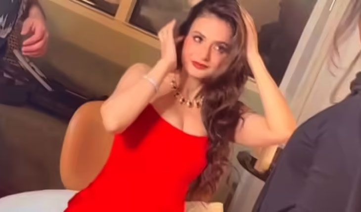 ଅଡୁଆରେ ଅମିଷା ପଟେଲ: ଜାରି ହେଲା ଜାମିନ ବିହୀନ ୱାରେଣ୍ଟ, ପ୍ରତିକ୍ରିୟା ରଖିଲେ ଅଭିନେତ୍ରୀ