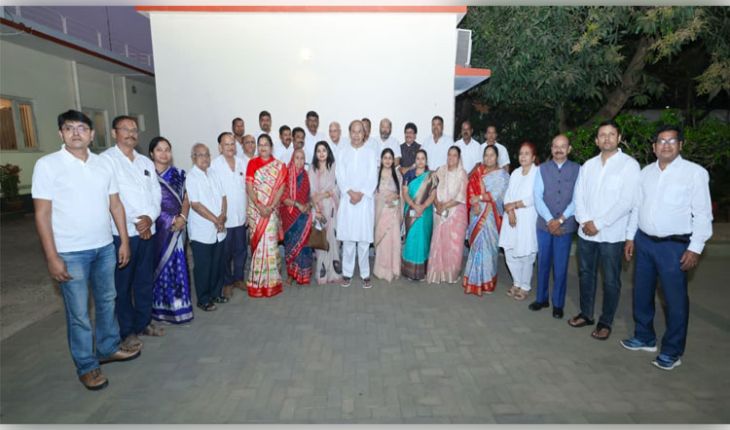 ନବୀନ ନିବାସରେ ଦଳର ସୁପ୍ରିମୋଙ୍କୁ ଭେଟିଲେ ଗଞ୍ଜାମ ଜିଲ୍ଲାର ବିଜେଡି ନେତା