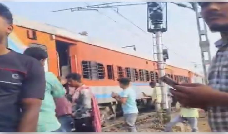 ଯାଜପୁରର ଜଖପୁରା ଷ୍ଟେସନ ନିକଟରେ ଚେନ୍ନାଇ ସେଣ୍ଟ୍ରାଲ୍ ଏକ୍ସପ୍ରେସ୍ ଲାଇନଚ୍ୟୁତ, ଟ୍ରାକ୍‌ରୁ ଖସିଲା ୩ ବଗି