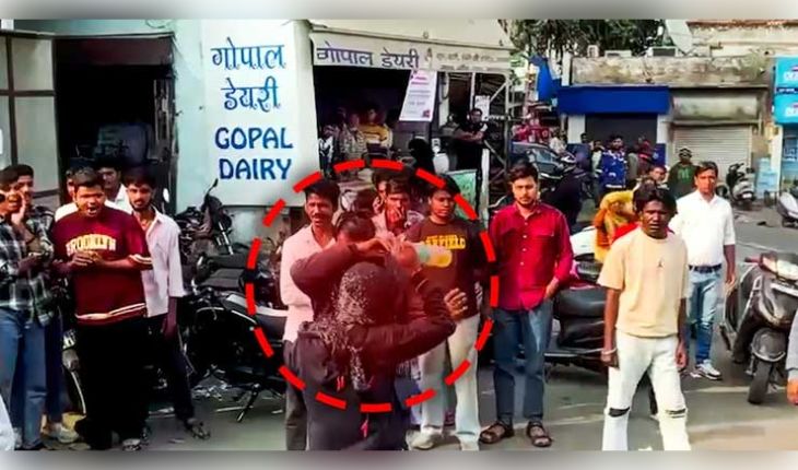 ରାଜସ୍ଥାନରେ ହାଇ-ଭୋଲ୍ଟେଜ୍ ଡ୍ରାମା: ମୁସଲିମ ଯୁବକ ସହ ରହିବାକୁ ଜିଦ୍ ଧରିଲେ ହିନ୍ଦୁ ଯୁବତୀ, ବିରୋଧରେ ଦେହରେ କିରାସିନି ଢାଳିଲେ ବାପା