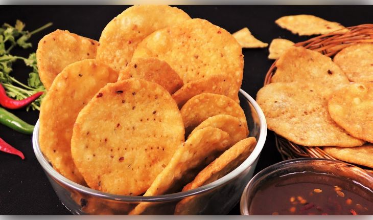 ଲୁଣିଆ ଖାଦ୍ୟ ଖାଇବାକୁ ପ୍ରବଳ ଇଚ୍ଛା ହେଉଛି କି? ଜାଣନ୍ତୁ କ’ଣ କହୁଛନ୍ତି ନ୍ୟୁଟ୍ରିସନ କୋଚ୍