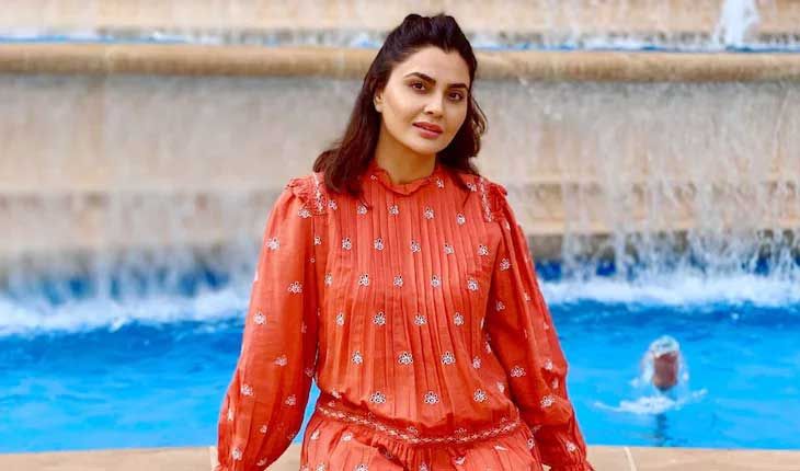 ତିହାର ଜେଲରୁ ବାହାରିଲେ ଅଭିନେତ୍ରୀ ସନ୍ଦୀପା ଭିର୍କ: ମନି ଲଣ୍ଡରିଂ ମାମଲାରେ ମିଳିଲା ଜାମିନ, ଶୁଣାଇଲେ ଅନୁଭୂତି