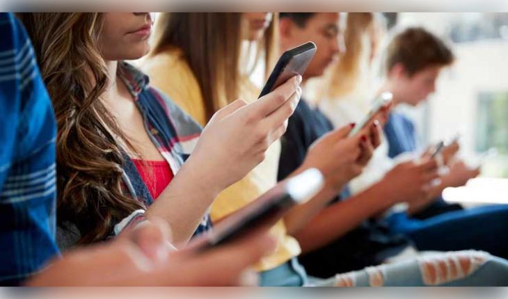 ଆପଲ୍ ୟୁଜର୍ସଙ୍କ ପାଇଁ ସତର୍କ ସୂଚନା: ଆଇଫୋନ୍, ମ୍ୟାକ୍ ଓ ସ୍ମାର୍ଟୱାଚ୍ ବ୍ୟବହାରକାରୀଙ୍କୁ ସରକାରଙ୍କ ଚେତାବନୀ