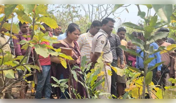 କାମାକ୍ଷାନଗରରେ ଚାଞ୍ଚଲ୍ୟ: ଜଙ୍ଗଲରୁ ନିଖୋଜ କଲେଜ ଛାତ୍ରୀଙ୍କ ରକ୍ତାକ୍ତ ମୃତଦେହ ଉଦ୍ଧାର, ଦୁଷ୍କର୍ମ ପରେ ହତ୍ୟା ସନ୍ଦେହ