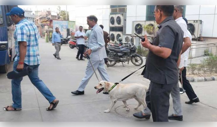 ରାଞ୍ଚି ପାସପୋର୍ଟ ଅଫିସକୁ ବୋମାରେ ଉଡ଼ାଇ ଦେବାକୁ ଧମକ: ତନାଘନା ଯାଞ୍ଚ ପରେ ପୋଲିସ ଦେଲା ବଡ଼ ସୂଚନା
