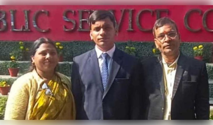 ଦୃଷ୍ଟିହୀନତା ହାରିଲା, ମା’ଙ୍କ ତପସ୍ୟା ଜିତିଲା: ୟୁପିଏସସିରେ ୨୦ ତମ ର଼୍ୟାଙ୍କ ହାସଲ କଲେ ନୱାଦାର ରବି ରାଜ