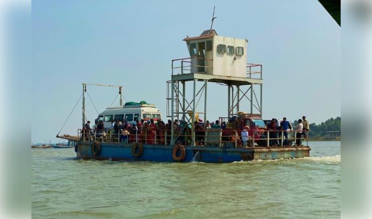 ମଝି ଚିଲିକାରେ ବାଟବଣା ହେଲା ସରକାରୀ ଭସାପୋଲ: ୫୦ରୁ ଊର୍ଦ୍ଧ୍ୱ ଯାତ୍ରୀ ଉଦ୍ଧାର